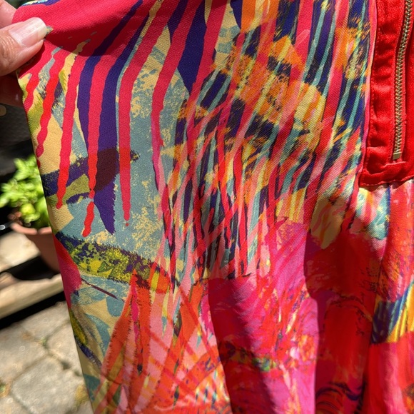 Marciano Tropical Blossoms and Palms Waist Cutout Flirty Dress Size 10. - Picture 8 of 12